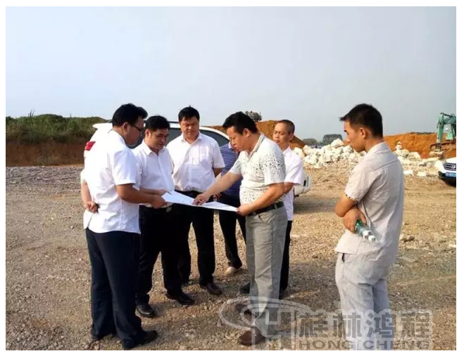 重鈣磨粉機，重鈣，HCH1395，超細環輥磨,武宣碳酸鈣