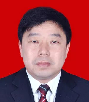 廣西賀州旺高工業(yè)區(qū)黨工委副書(shū)記、管委主任鄒雪群