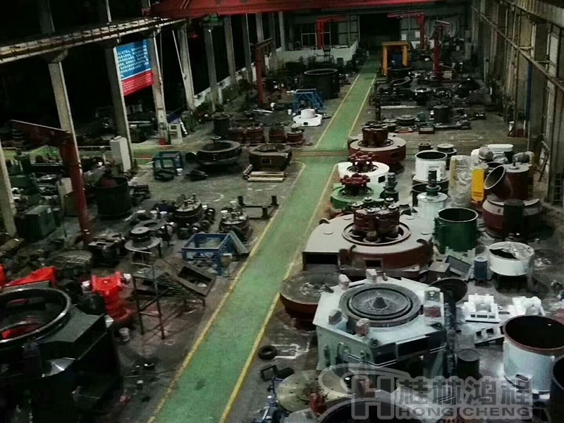 桂林鴻程HLM1700大型高嶺土立式磨機 桂林鴻程HLM1700大型高嶺土立式磨機